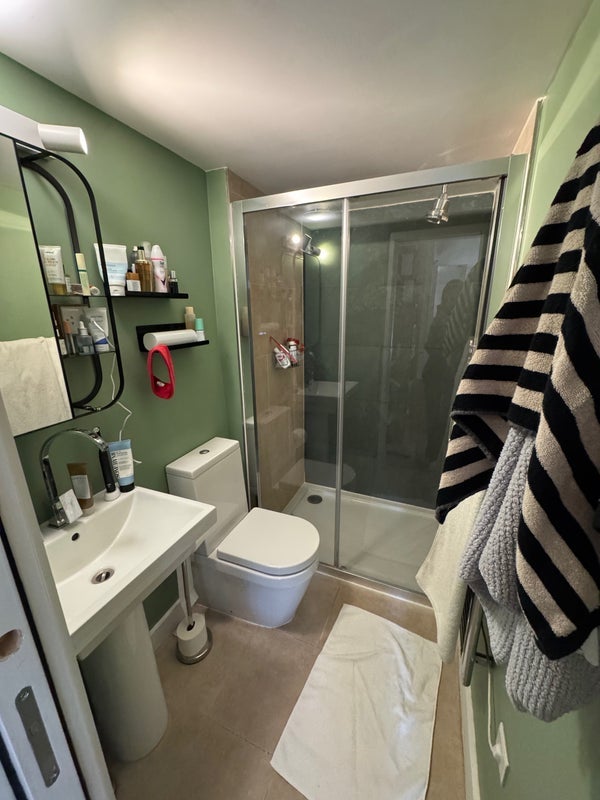 Room Old Brompton Road in Greater London