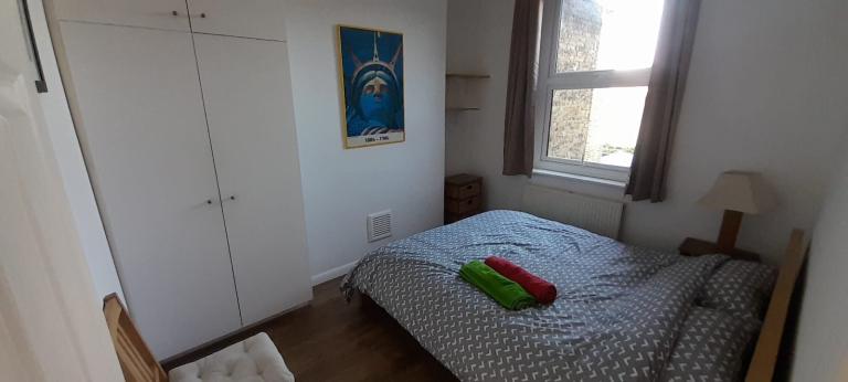 Flat Salusbury Road in Greater London