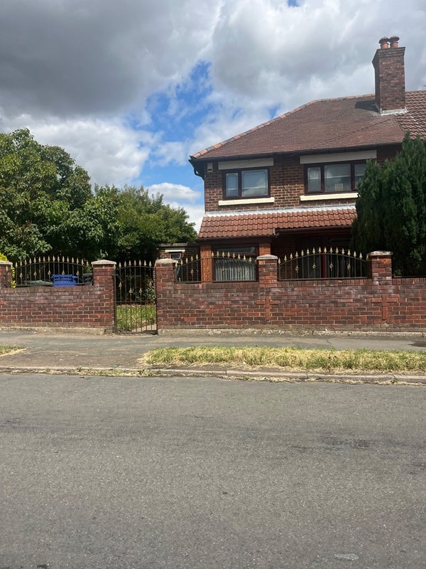House Welfare Avenue in Doncaster