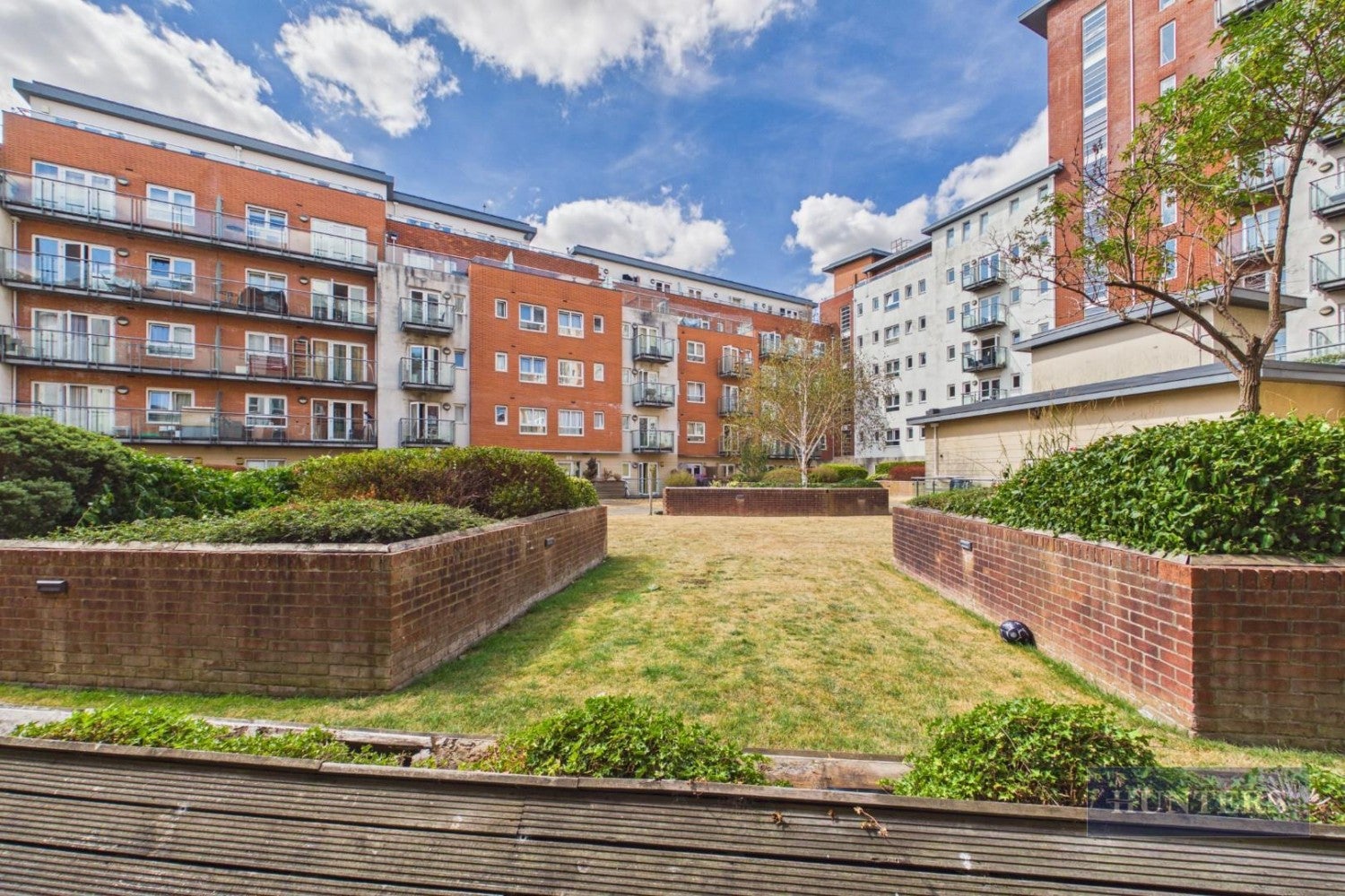Flat Orchard Place in Southampton