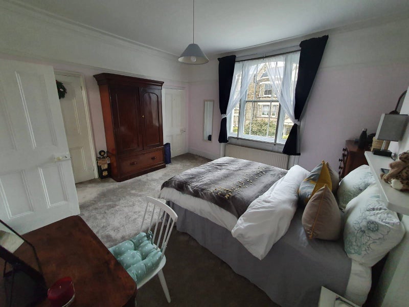 Room Dartmouth Park Hill in Greater London