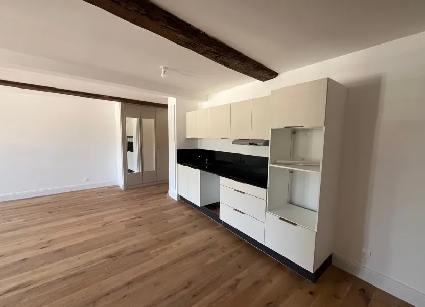 Appartement Place Charles de Gaulle à Vienne