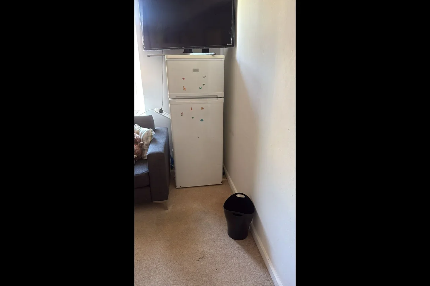 Room Easby Crescent in Greater London