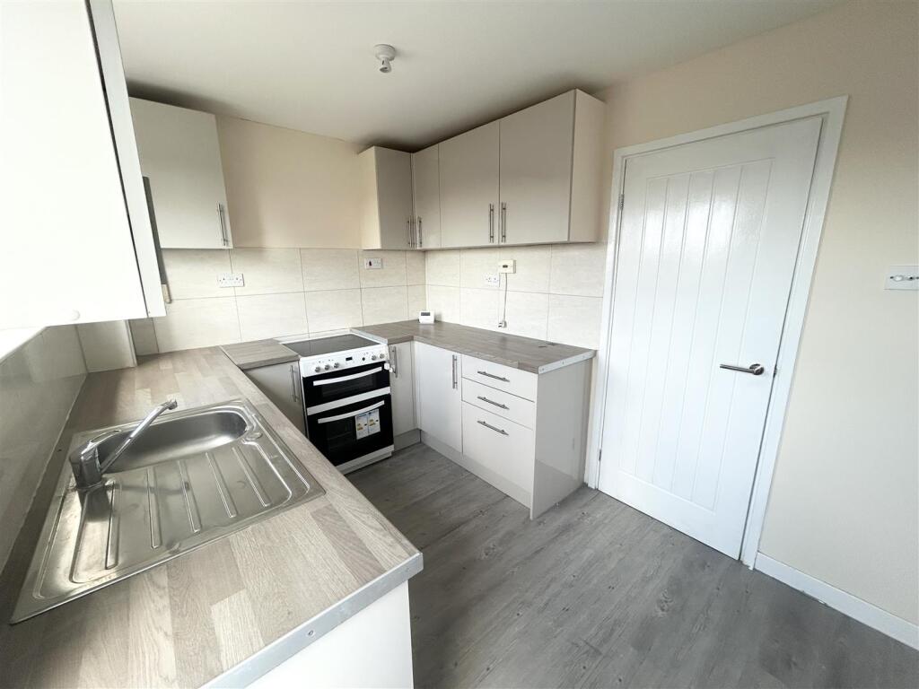 House Tudor Close in Totton and Eling