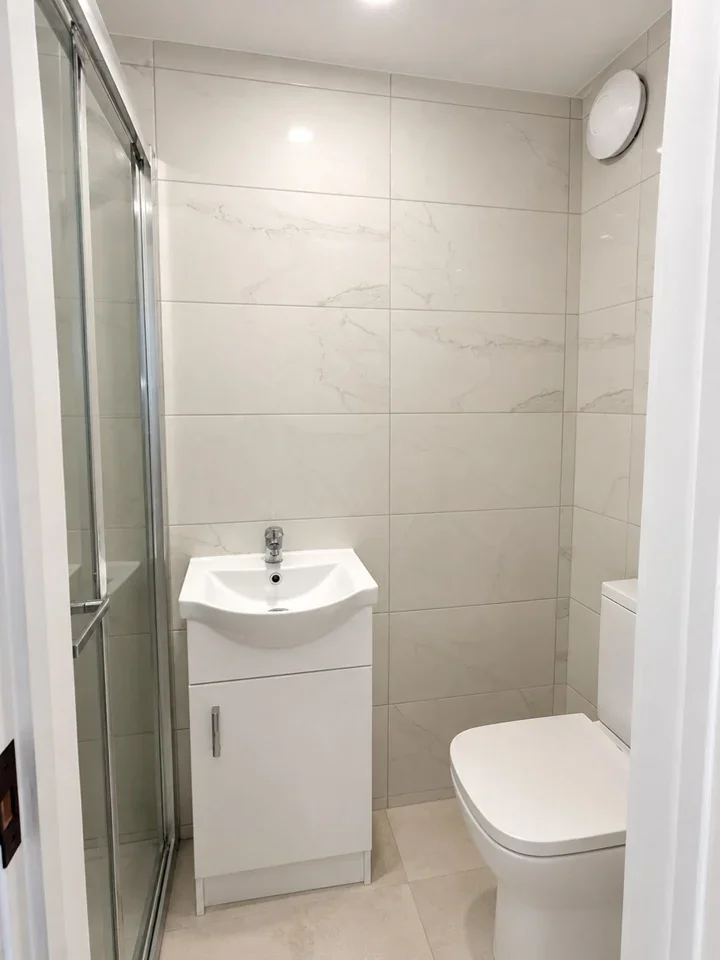 Flat Abercorn Crescent in Greater London