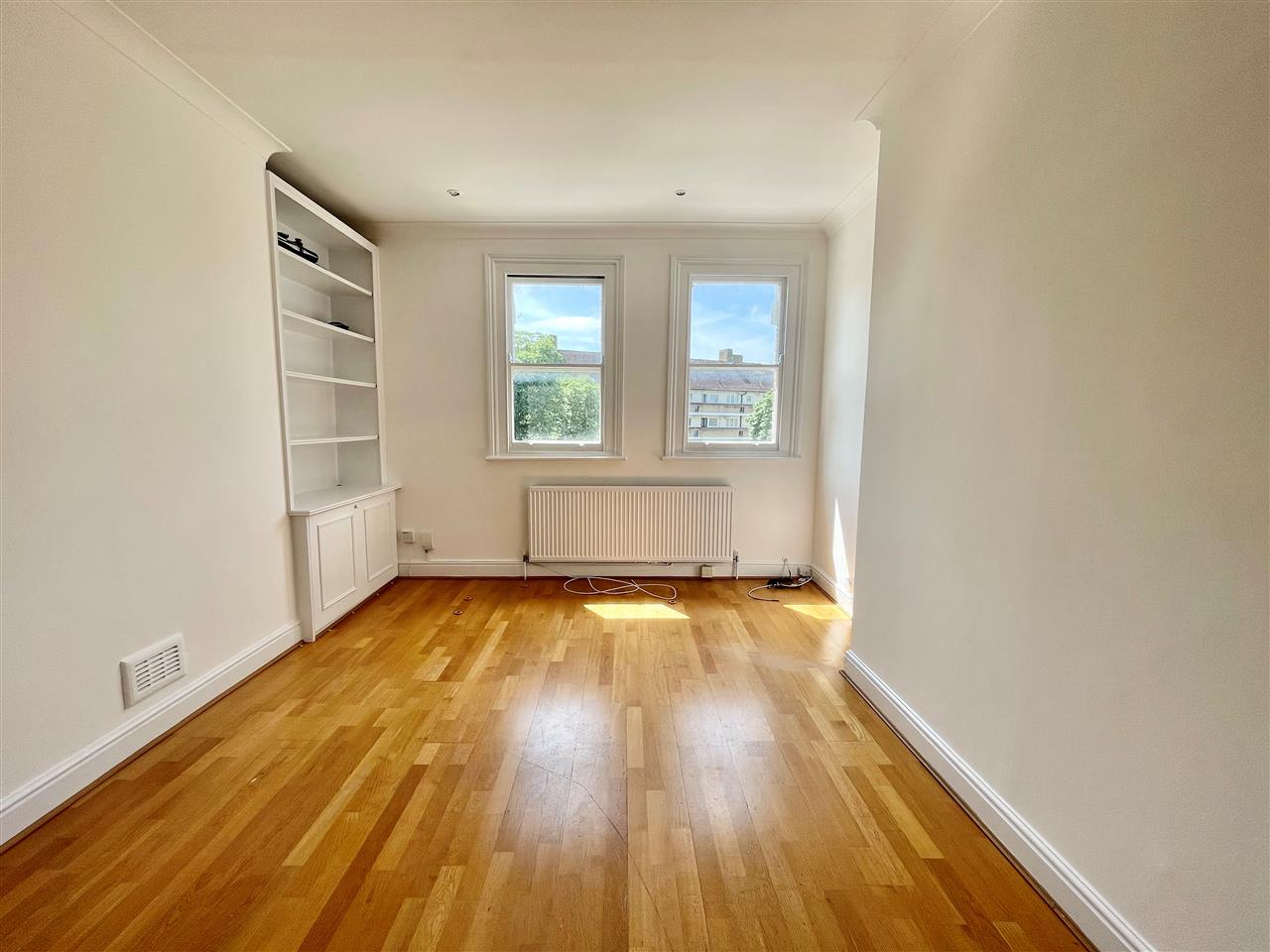Flat Tufnell Park Road in Greater London