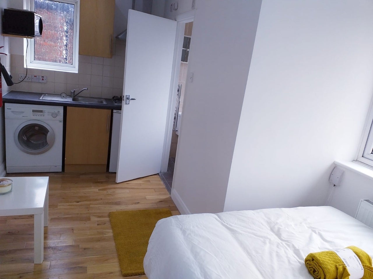 Flat South Hill Avenue in Greater London