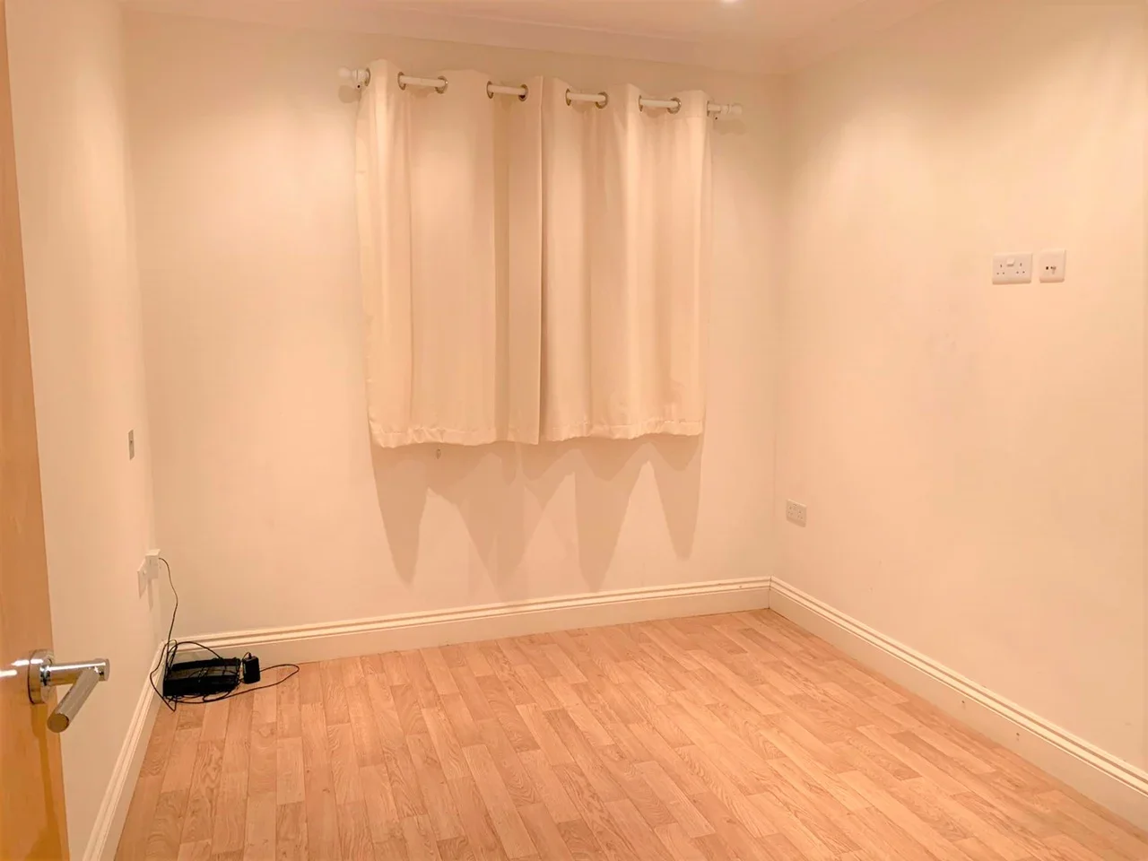 Flat Cranbrook Road in Greater London