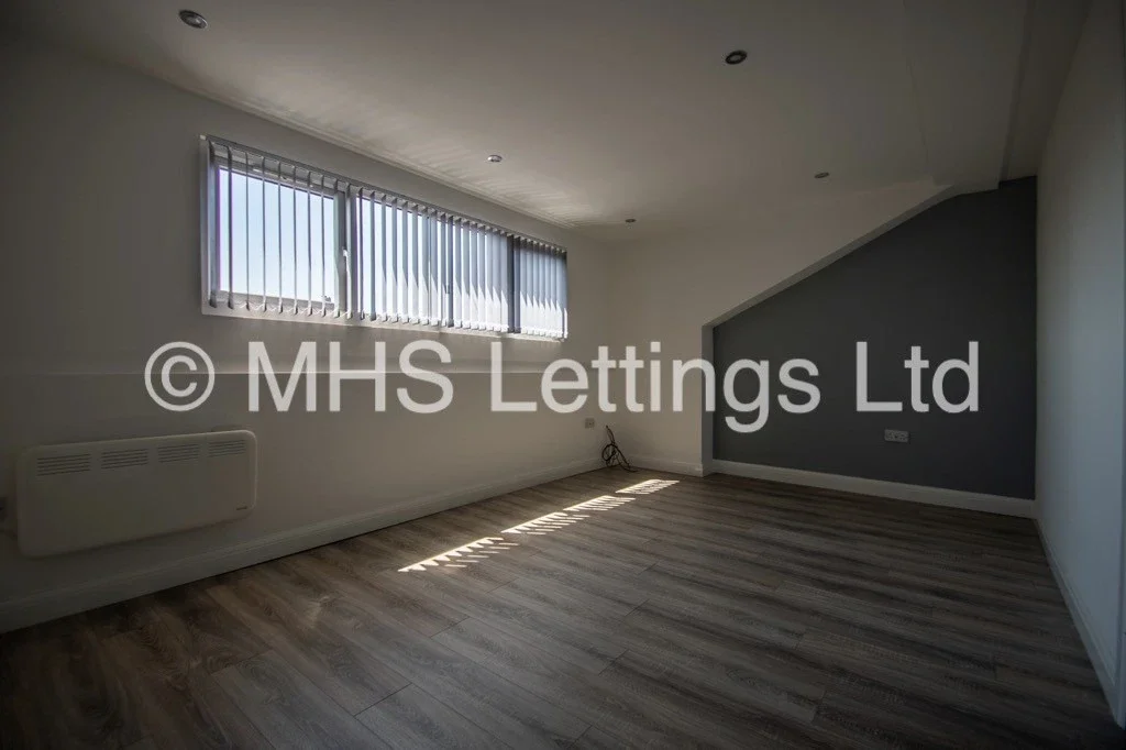 Flat Raincliffe Street in Leeds
