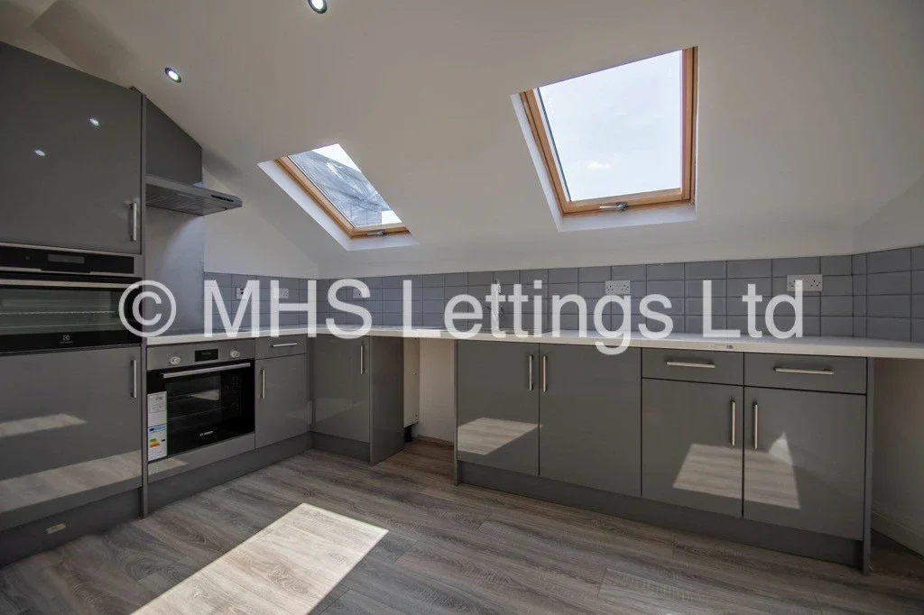 Flat Raincliffe Street in Leeds