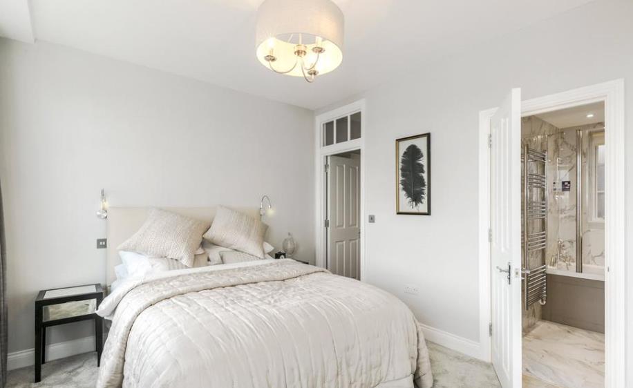 Flat Seymour Place in City of Westminster