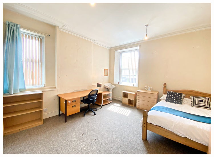 Flat Beech Hill Road in Sheffield