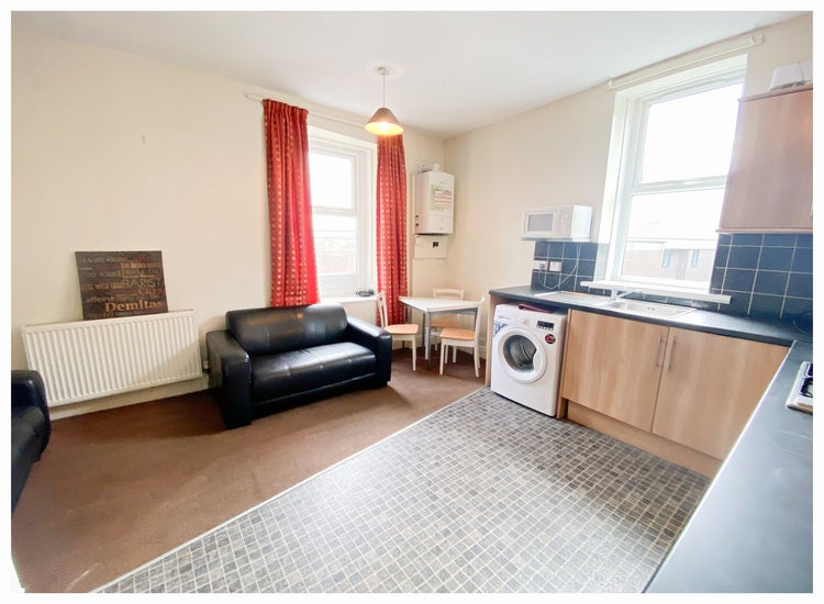 Flat Beech Hill Road in Sheffield
