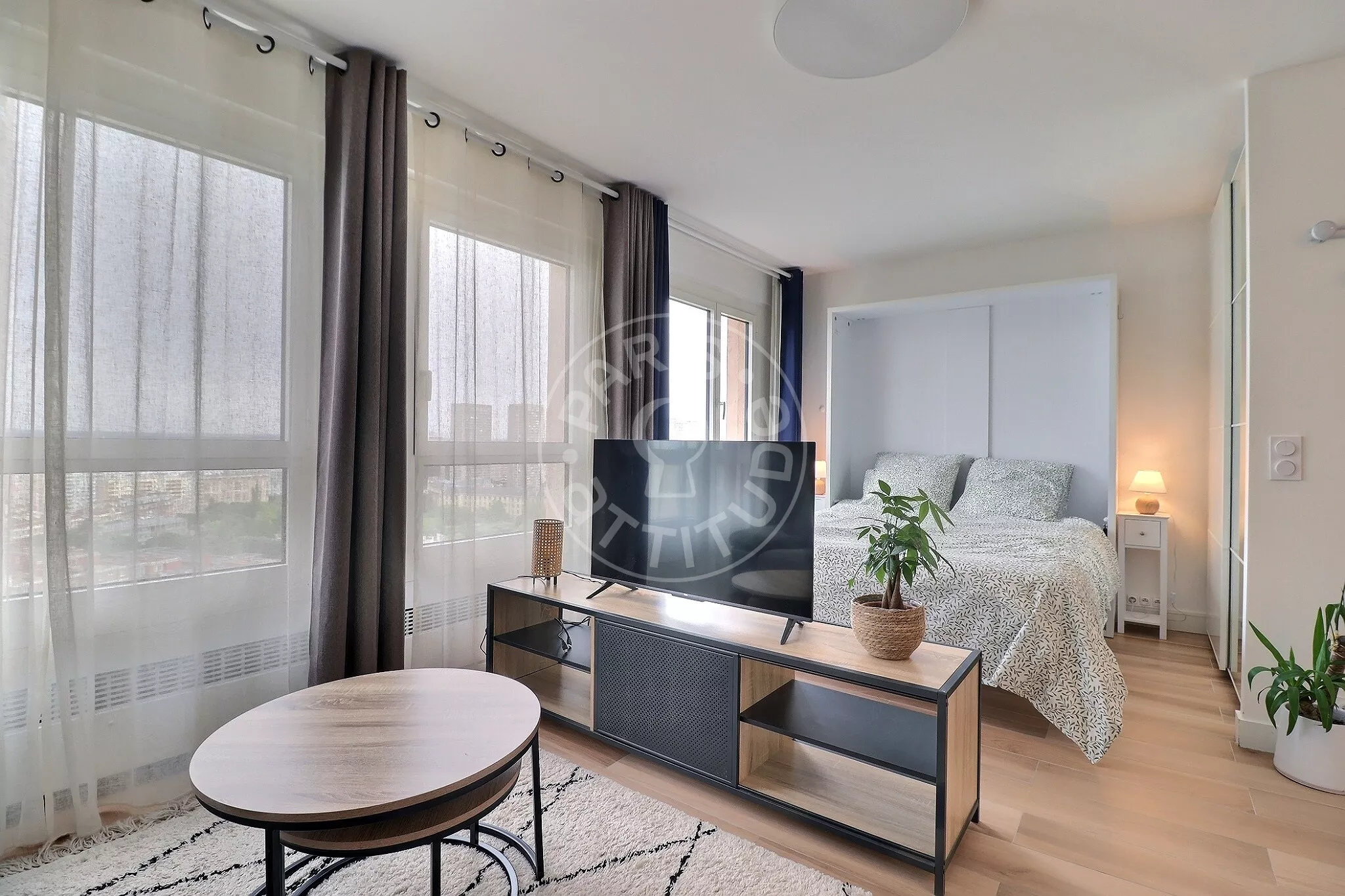 Appartement Avenue d'Italie à Paris