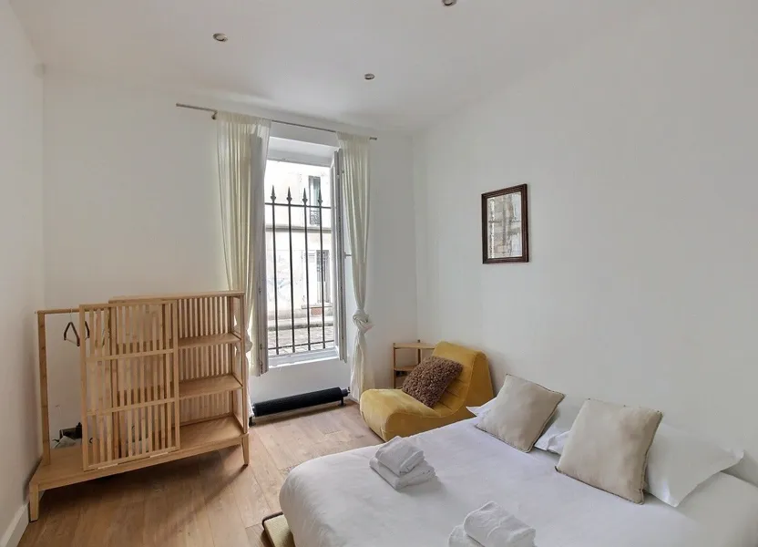 Appartement Rue Henri Barbusse à Paris