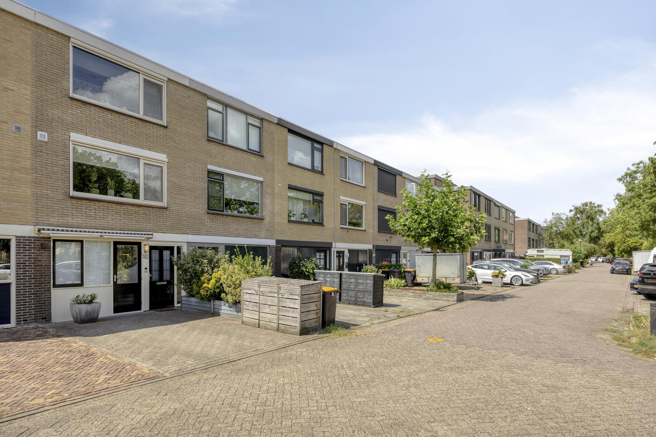 Huis Karolingersweg 142 in Wijk bij Duurstede