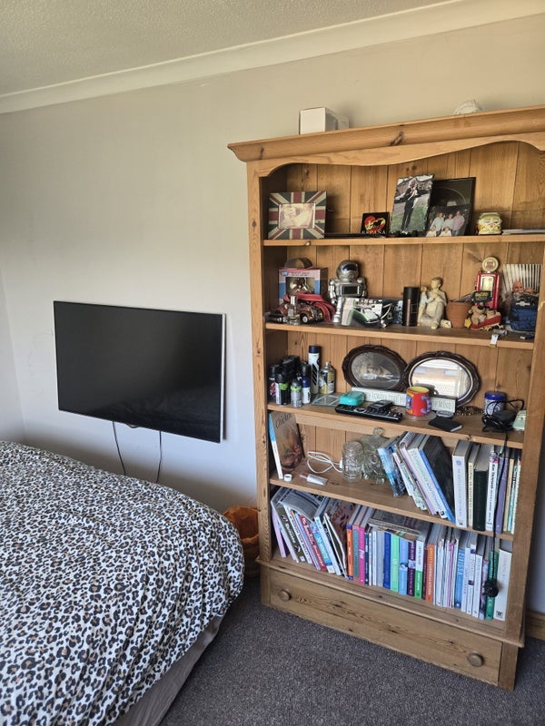 Room Spruce Rise in North East Derbyshire