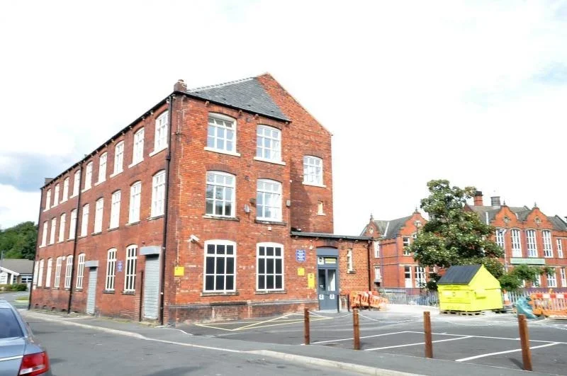 Flat Eyres Terrace in Leeds