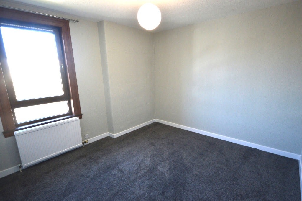 Flat Moncur Crescent in Dundee