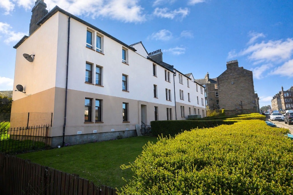 Flat Moncur Crescent in Dundee