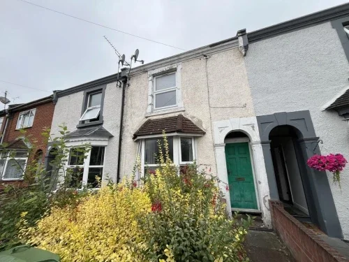 Flat Radcliffe Road in Southampton