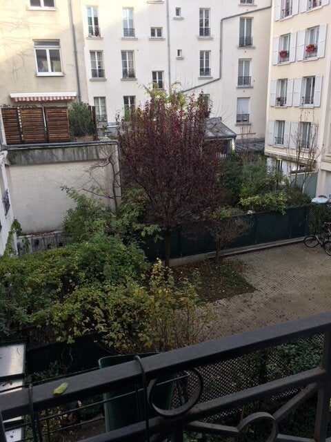Flat Passage Beslay in Paris