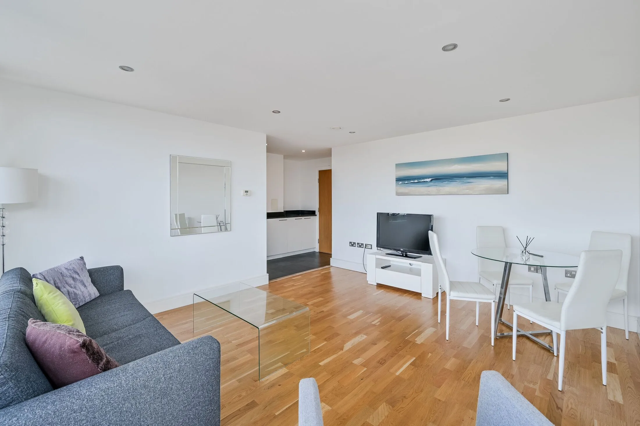Flat Seager Place in Greater London