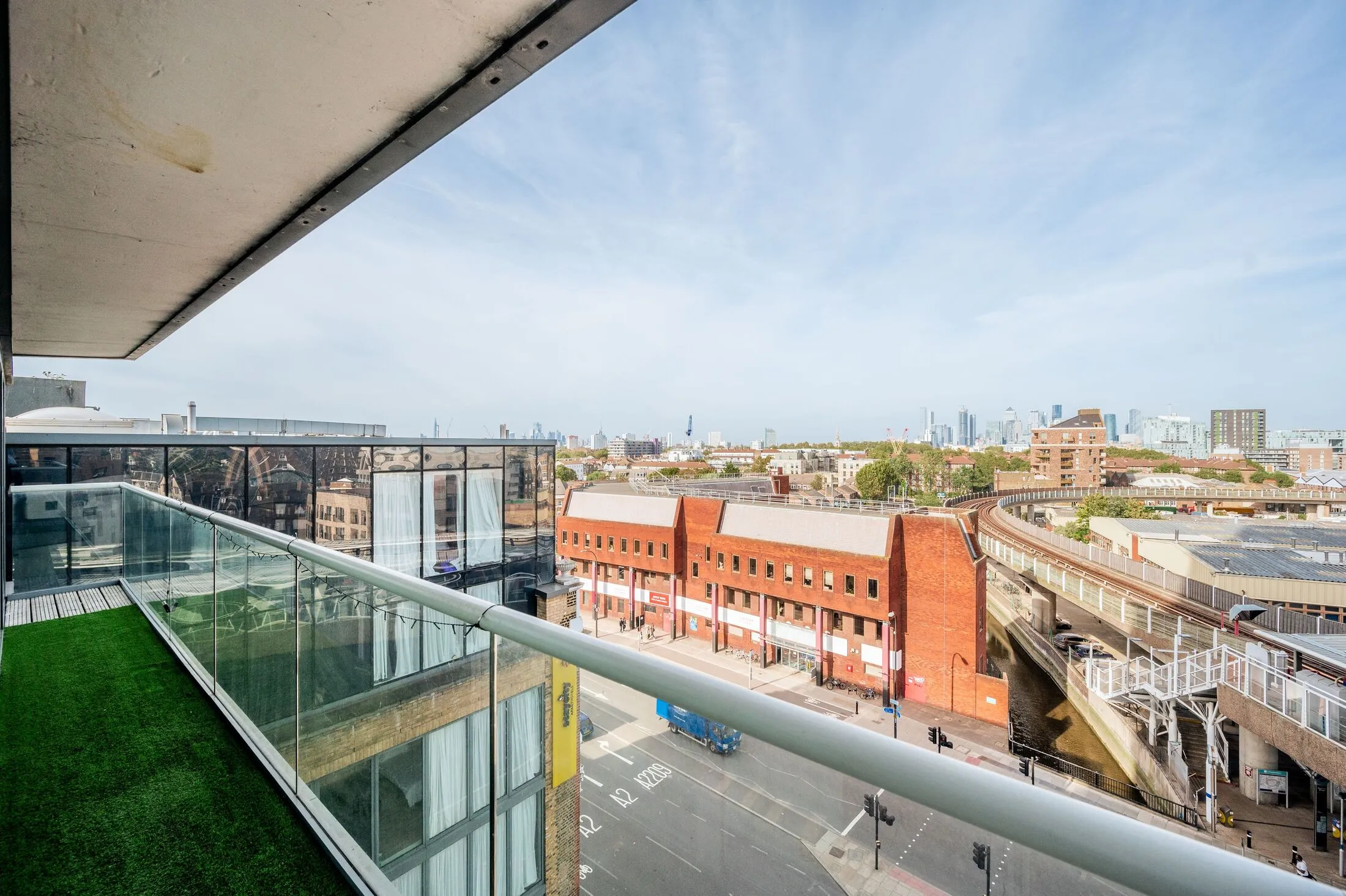 Flat Seager Place in Greater London