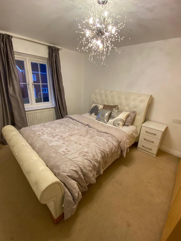 Room Twentyman Walk in Leeds