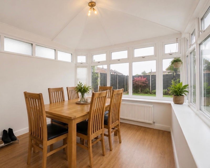 Room Longford in Yate
