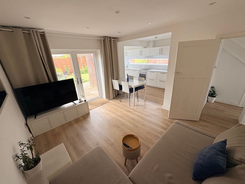 Room Chaseley Road in Salford