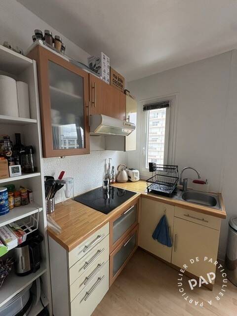 Flat Boulevard de Picpus in Paris