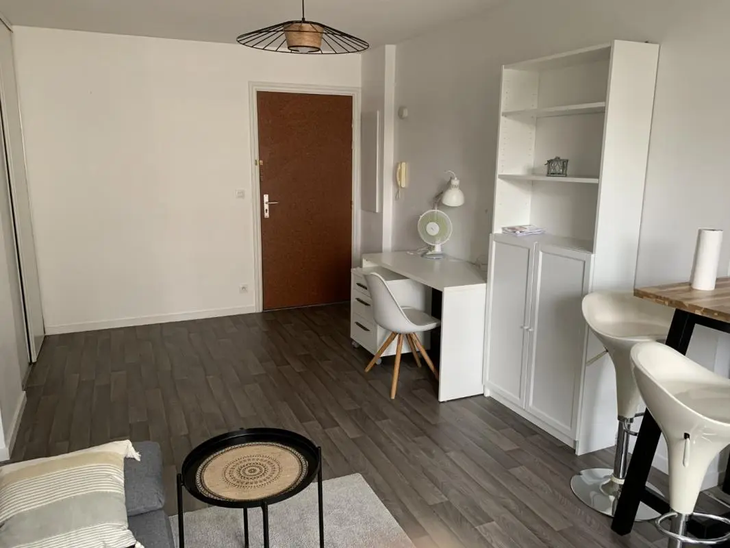 Flat Rue Belleville in Bordeaux