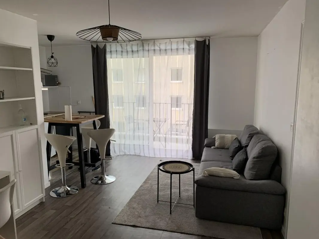 Appartement Rue Belleville à Bordeaux
