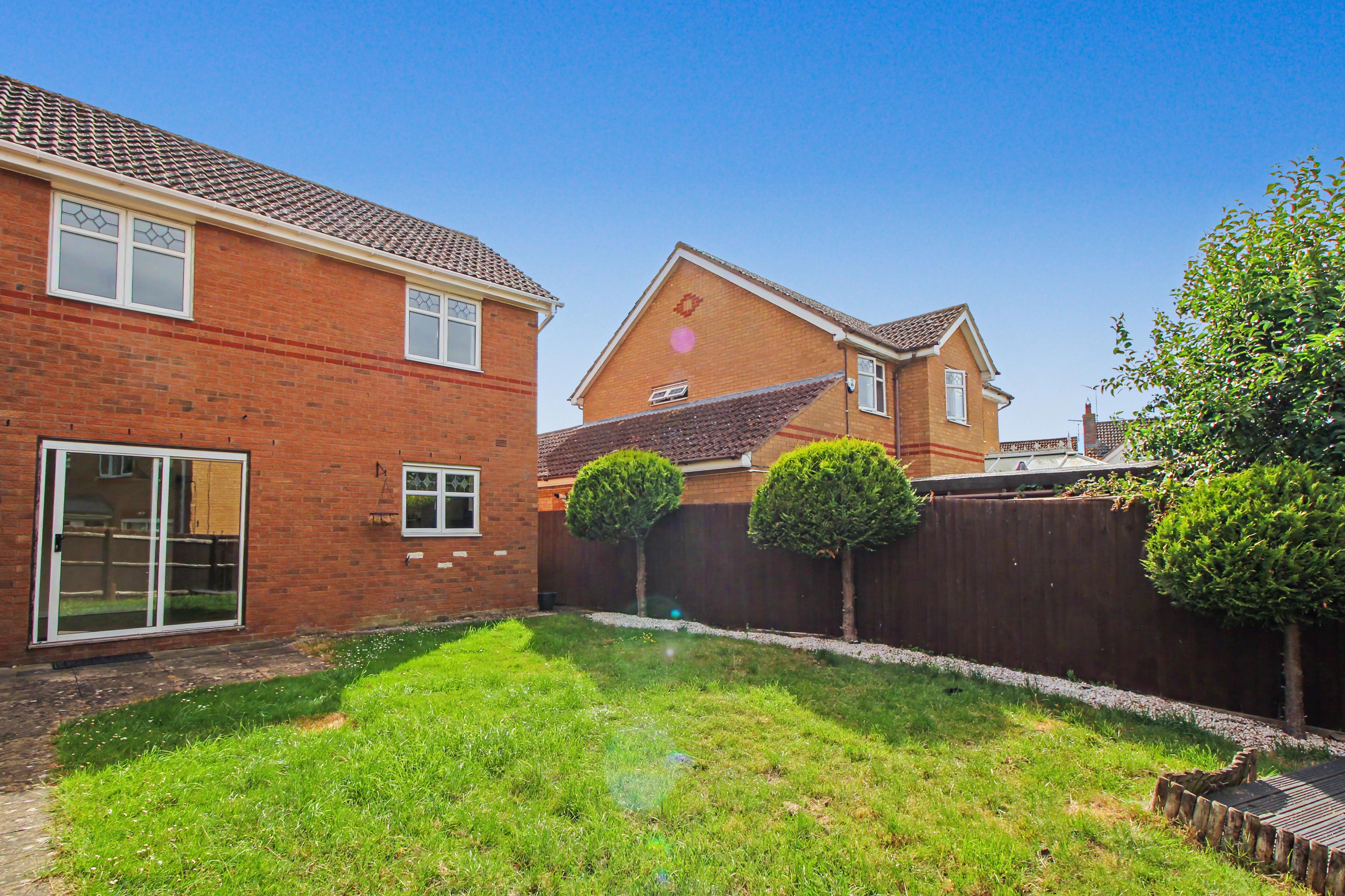 House Orchard Way in Thrapston