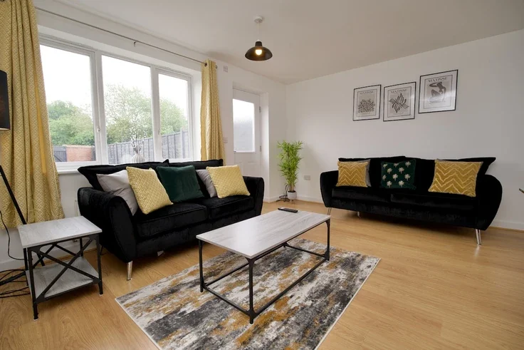Flat Kinlet Close in Coventry
