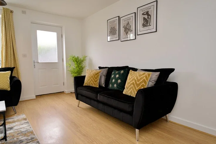 Flat Kinlet Close in Coventry