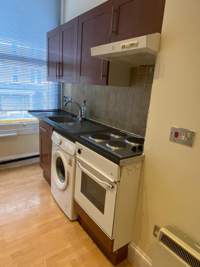 Flat Buckley Road in Greater London