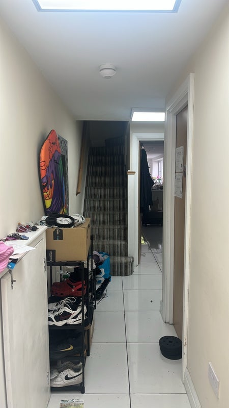 Room Cyfarthfa Street in Cardiff