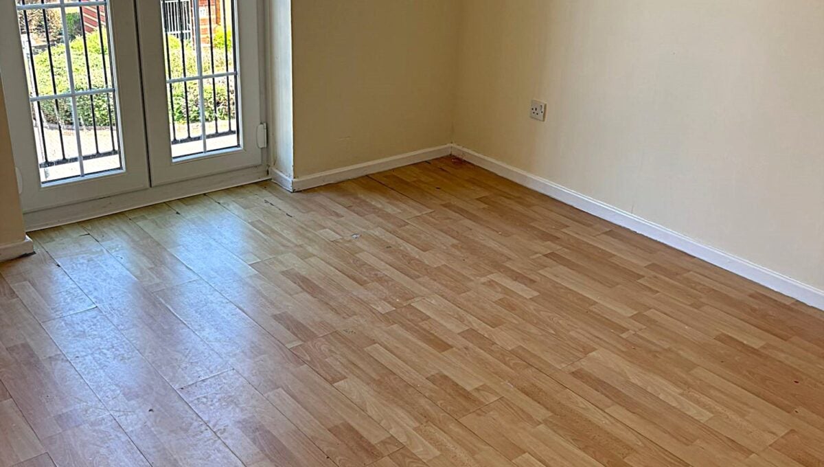 Flat Harrison Way in Cardiff