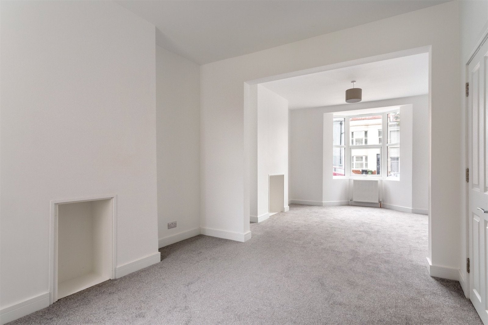 Flat Elm Grove in Brighton