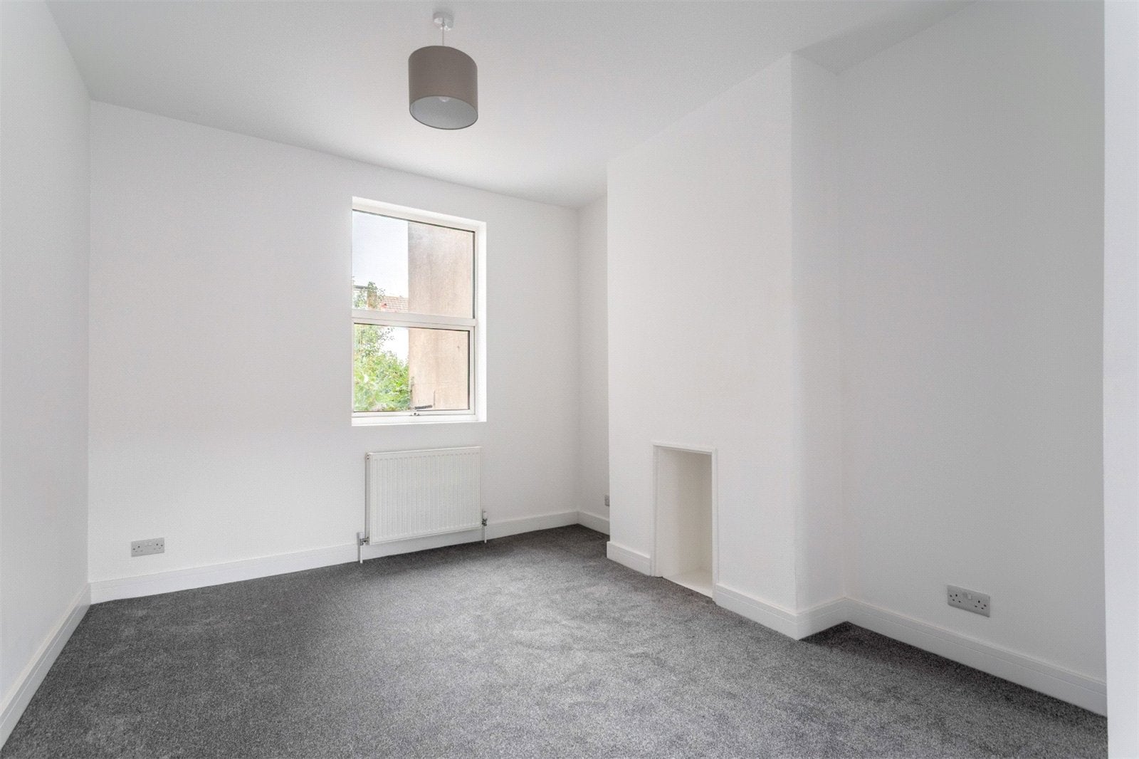 Flat Elm Grove in Brighton