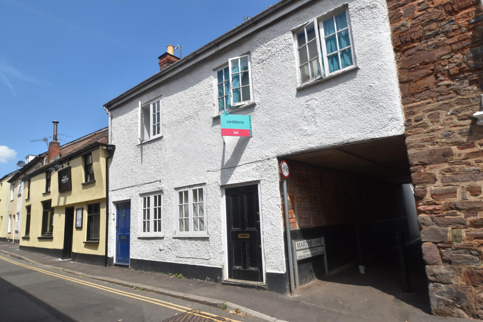 House Bampton Street in Mid Devon