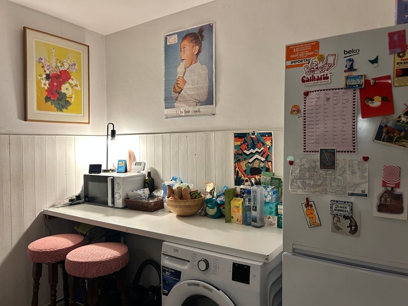 Room Fellows Court in Greater London