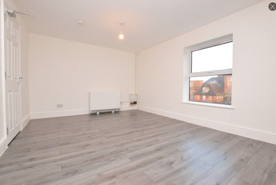 Flat Wilmot Street in Amber Valley