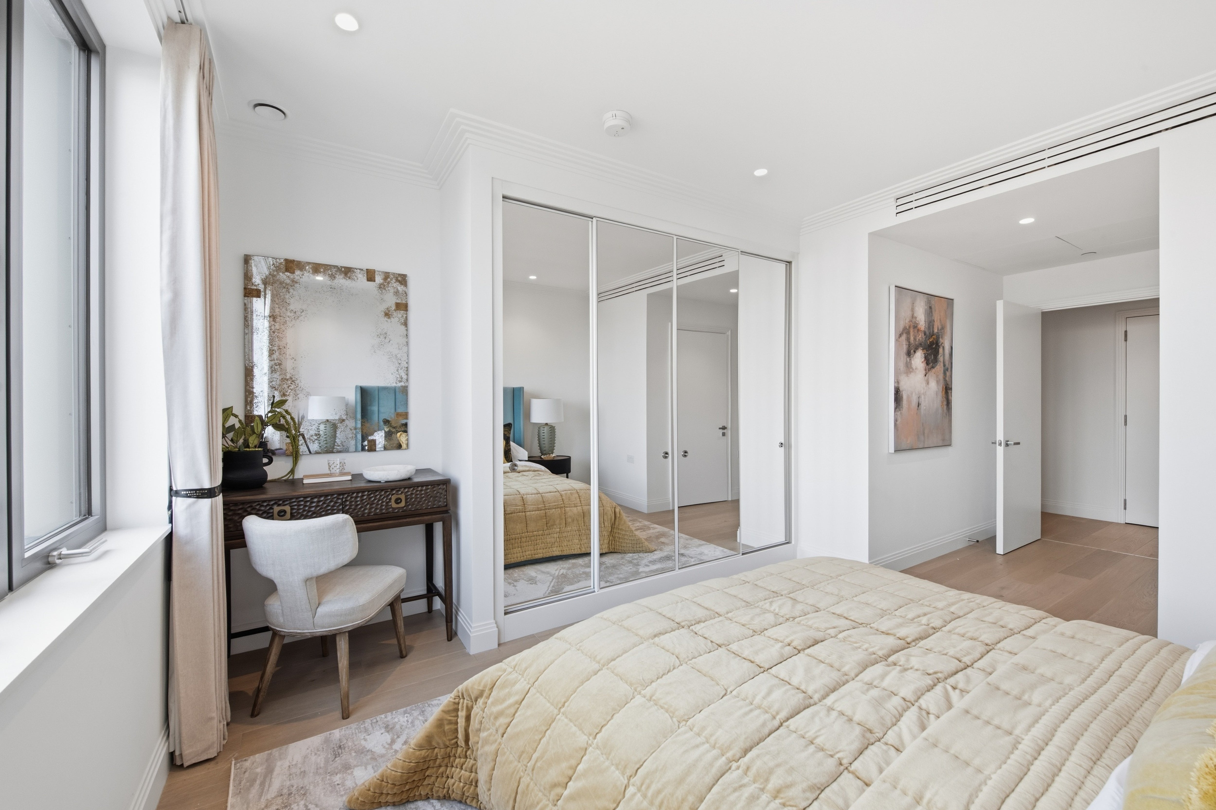 Flat William Morris Way in Greater London