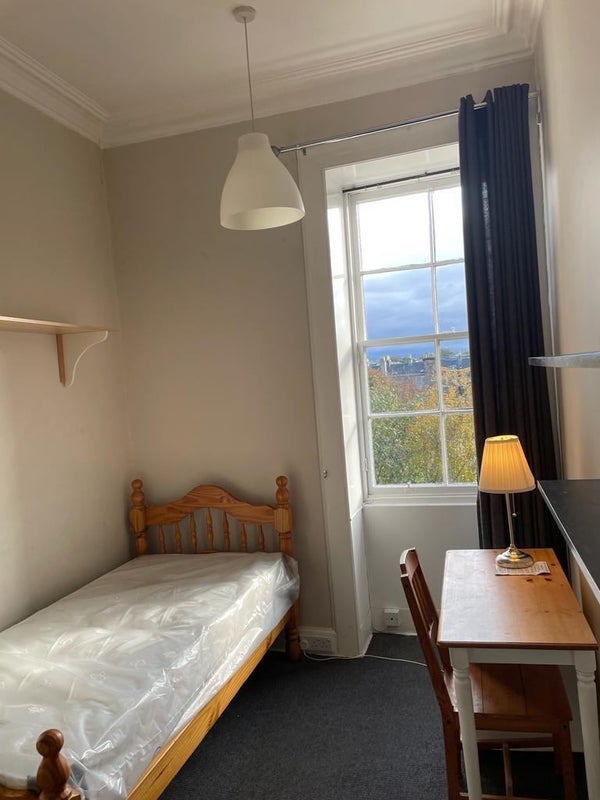 Room East Claremont Street in City of Edinburgh