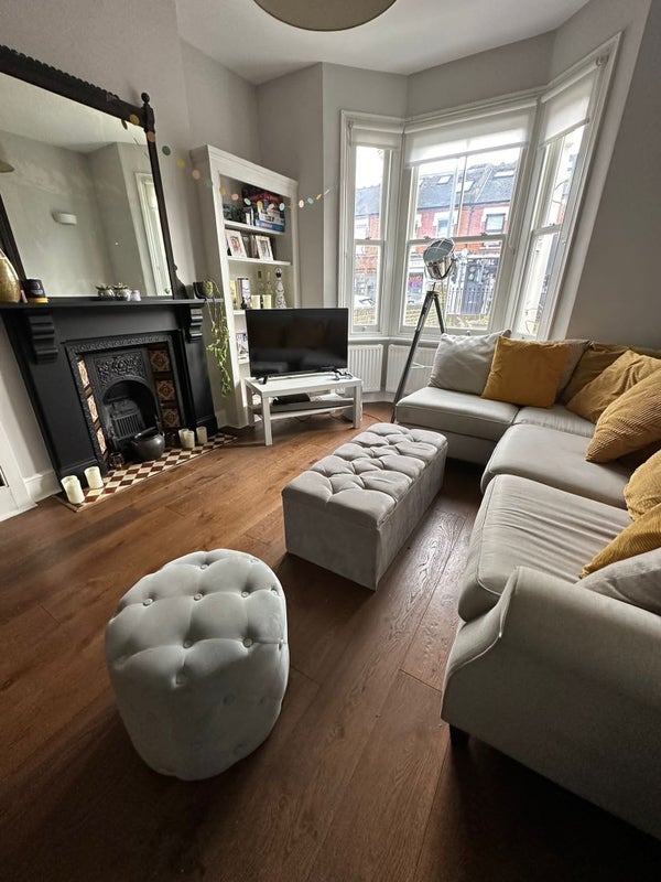 Room Lower Richmond Road in Greater London