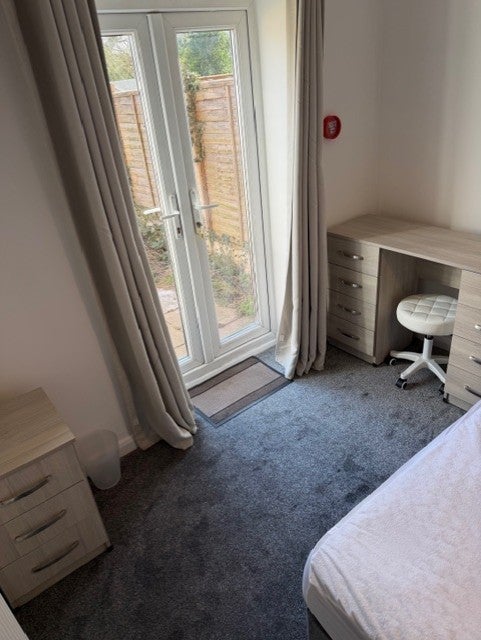 Room Horton Drive in Stafford