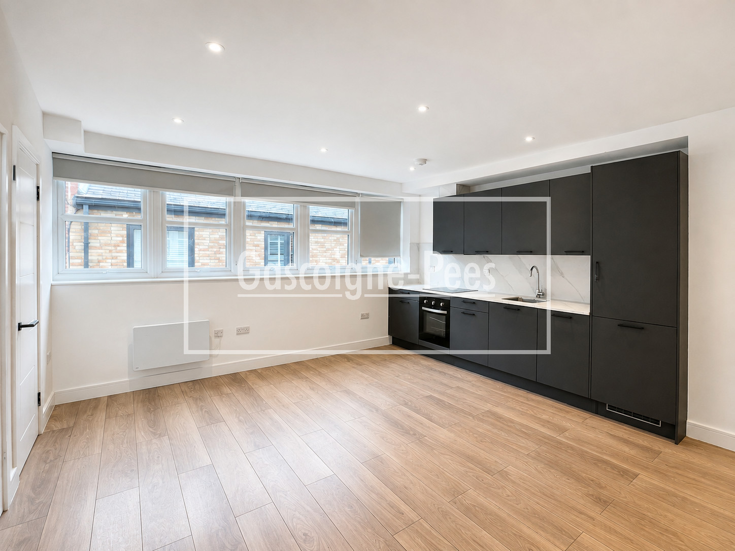 Flat London Road in Mole Valley